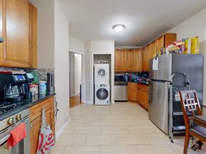 72 Kingsdale St, Boston MA 02124