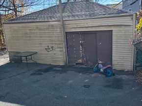 58 Granite St, Worcester MA 01604