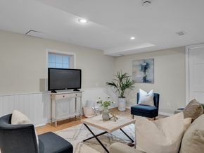 9 Kayla Dr, Westford MA 01886