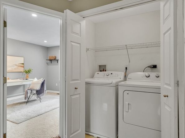 9 Kayla Dr, Westford MA 01886