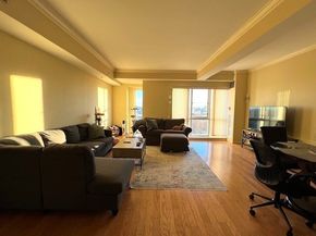 1 Nassau St 1607, Boston MA 02111