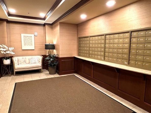 1 Nassau St 1607, Boston MA 02111