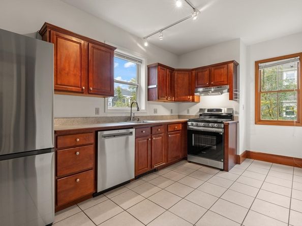 28 Highland Ave 3, Somerville MA 02143