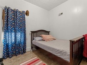 120 Grand St, Worcester MA 01603