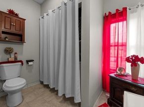 120 Grand St, Worcester MA 01603