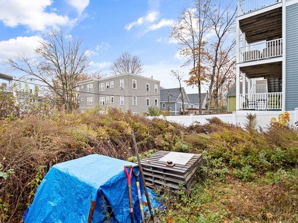 73 Stanton St, Boston MA 02124