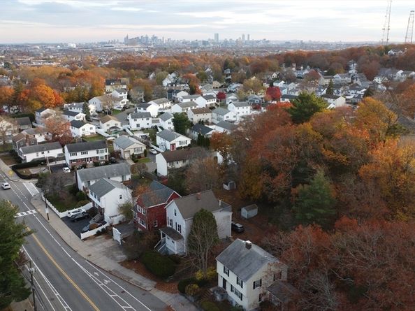 722 Highland Ave, Malden MA 02148