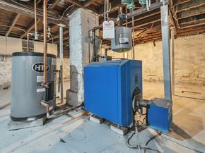 176 Boyce St, Auburn MA 01501