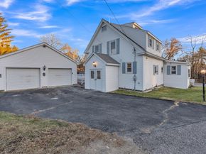 176 Boyce St, Auburn MA 01501