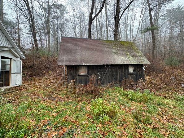 260 Wickaboag Valley Rd, West Brookfield MA 01585