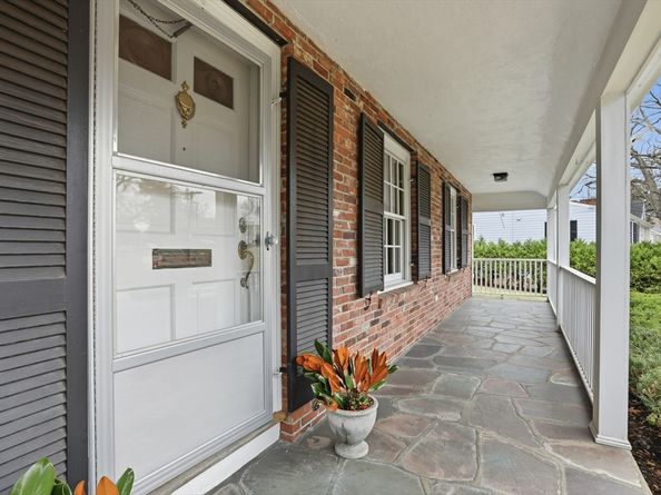 46 Church St, Winchester MA 01890