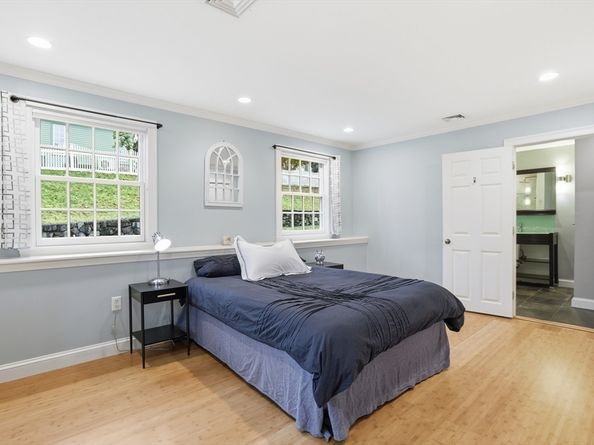 46 Church St, Winchester MA 01890