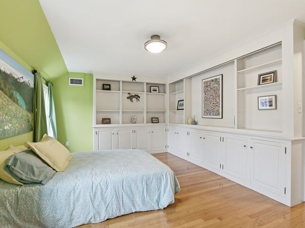 46 Church St, Winchester MA 01890