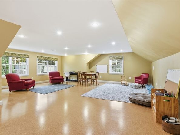 46 Church St, Winchester MA 01890