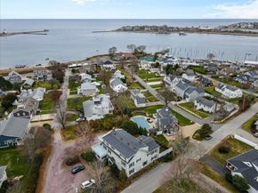 32 Barker Rd 3, Scituate MA 02066