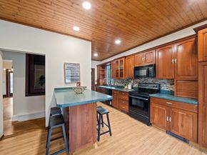 115 High St, Canton MA 02021