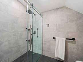 115 High St, Canton MA 02021