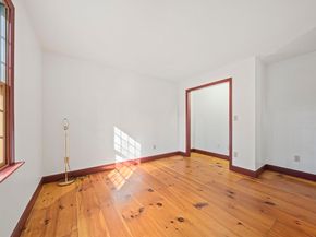 107 Henry St, Uxbridge MA 01569