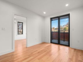 9 Sydney 202, Boston MA 02125