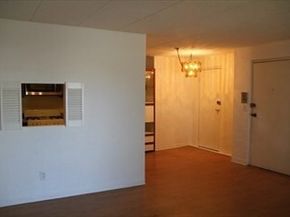 10 Skyline Dr 5, Braintree MA 02184