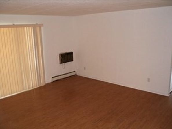 10 Skyline Dr 5, Braintree MA 02184