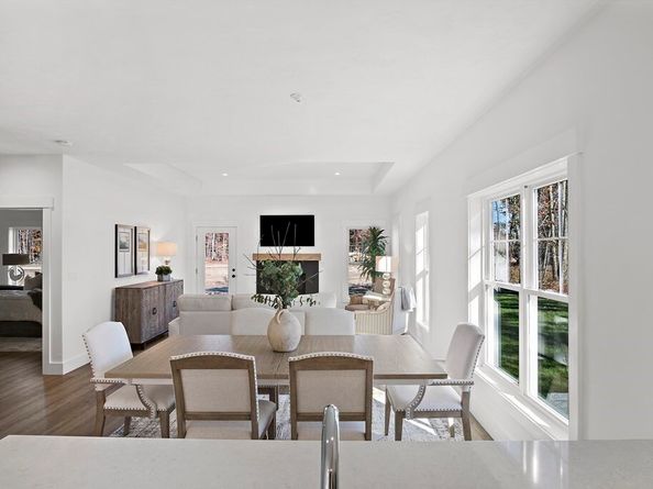 25 Salisbury Hill Blvd. 65, Worcester MA 01609