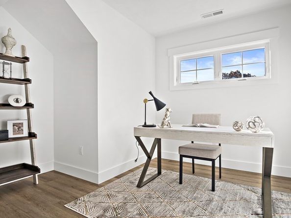 25 Salisbury Hill Blvd. 65, Worcester MA 01609