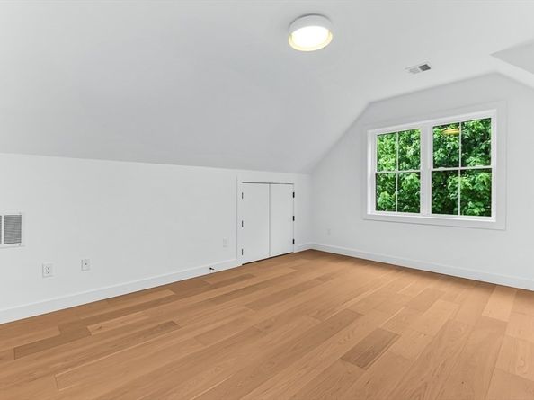 11 Bonner Ave 2, Medford MA 02155