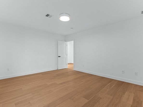 11 Bonner Ave 2, Medford MA 02155