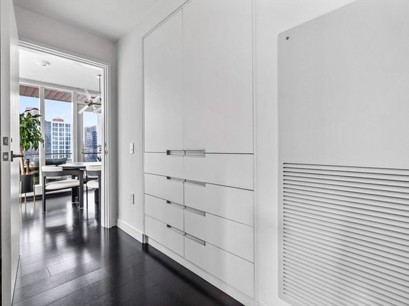 150 Seaport Blvd 14B, Boston MA 02210