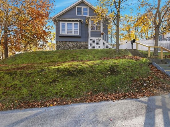 55 Whipple St, Worcester MA 01607