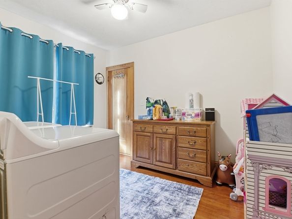 55 Whipple St, Worcester MA 01607