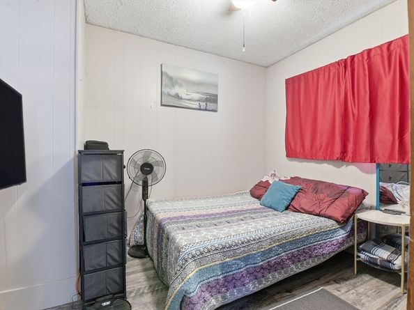 55 Whipple St, Worcester MA 01607