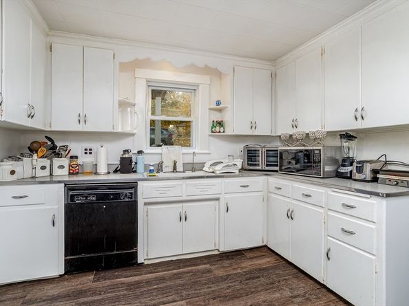 130 Purchase St, Milford MA 01757