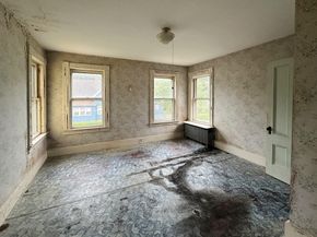 518 North St, Fitchburg MA 01420