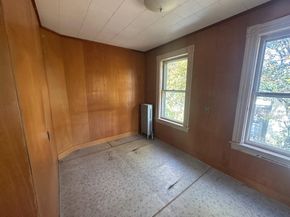 518 North St, Fitchburg MA 01420