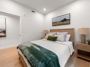 224 W 9th 1, Boston MA 02127