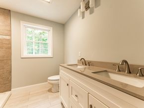 119 County Rd, Rochester MA 02770