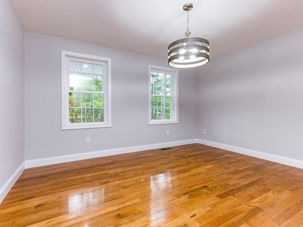 119 County Rd, Rochester MA 02770