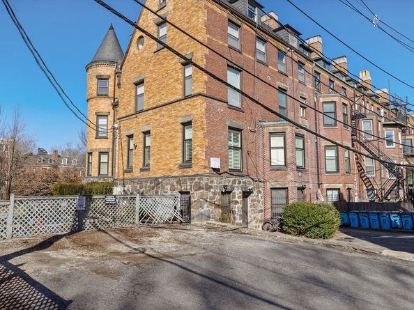 1763 Beacon Street A, Brookline MA 02445