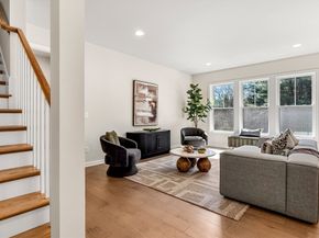 15 Sandtrap Circle 13, Walpole MA 02081