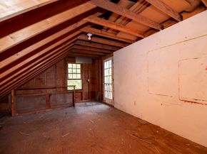 47 Fairhaven Rd, Mattapoisett MA 02739