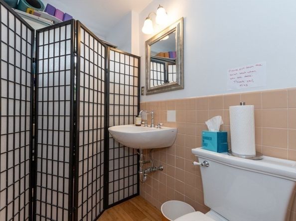 382 Huron Ave, Cambridge MA 02138