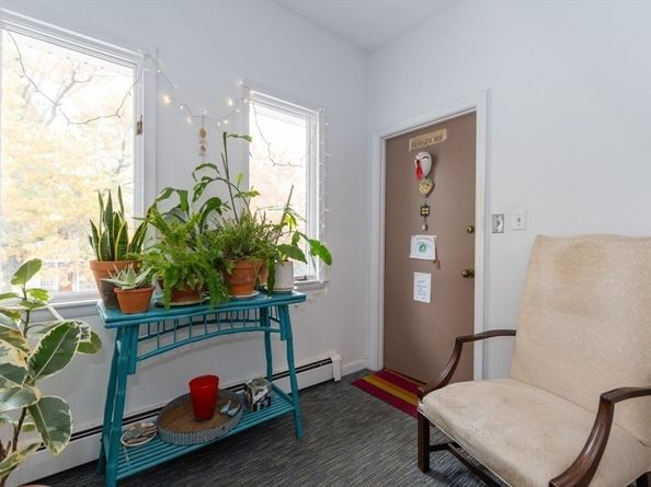 382 Huron Ave, Cambridge MA 02138