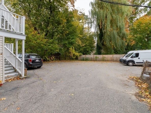 382 Huron Ave, Cambridge MA 02138