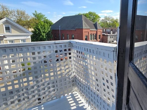 1 Jay Street, Cambridge MA 02139