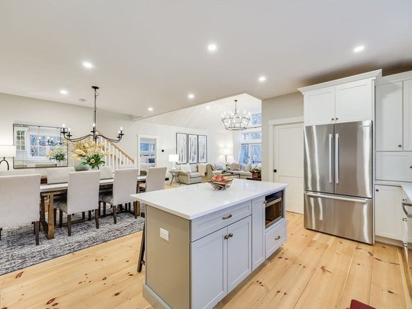 22 Hickorywood, Plymouth MA 02360