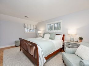 22 Hickorywood, Plymouth MA 02360