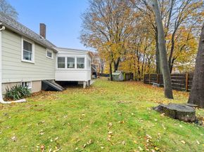 19 Cedar St, Beverly MA 01915
