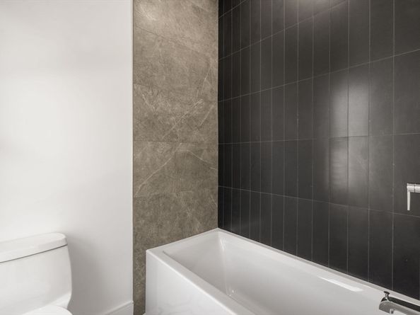 180 Hunnewell 180, Newton MA 02458